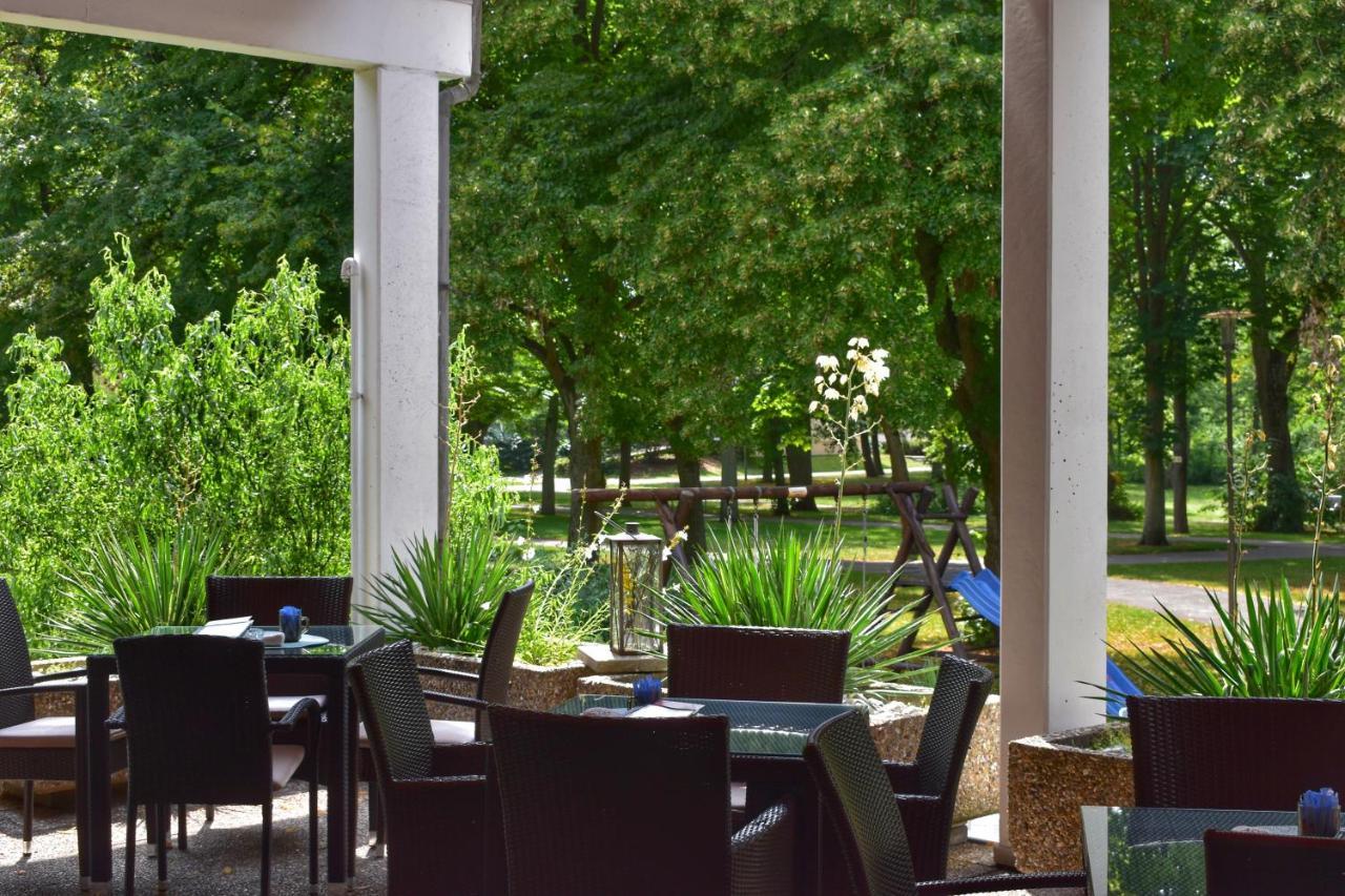 Reichels Parkhotel باد فيندشايم المظهر الخارجي الصورة