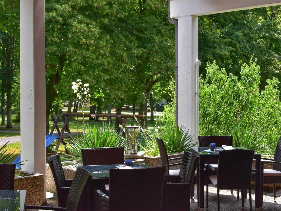 Reichels Parkhotel باد فيندشايم المظهر الخارجي الصورة