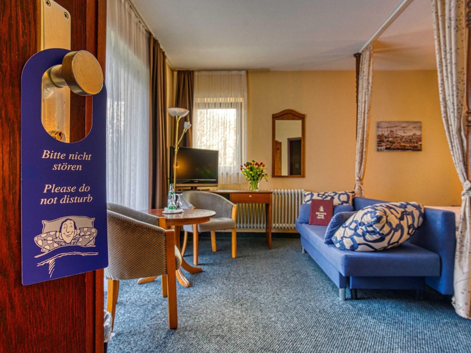 Reichels Parkhotel باد فيندشايم المظهر الخارجي الصورة
